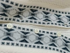 Vintage Style Knit Cardigan
