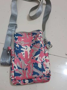 Cute Pink &amp; Blue Floral Crossbody Bag
