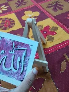 canvas with stand