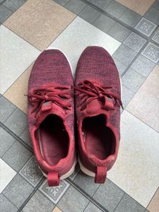 Puma Maroon  Sneakers