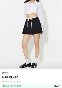 Savana Black Pleated Mini Skirt