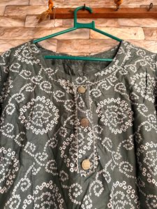 Greenish grey Bandhani Print Kurta| NEVER worn