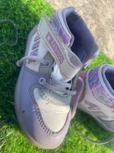 Nine Kids Sneakers/shoes