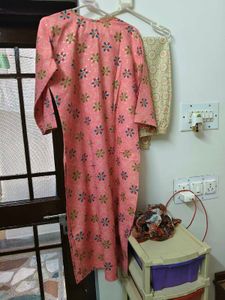 Pink Floral Kurta Set with Mirror Work