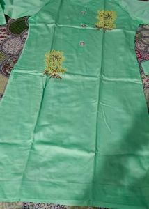 Unused Kurti Pant Dupatta Set.