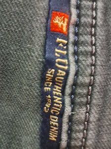 Men's Dark Wash Denim Jeans✨️✨️