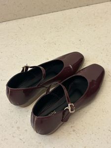 Elegant Burgundy Patent Mary Jane Flats for Women