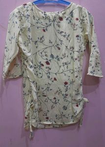 Cream Floral Print top