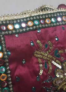 🌺RED COLOUR WORKED SAREE