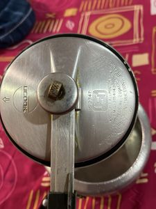 Pressure Cooker