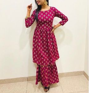 Printed Small Flare Kurti With Printed Grara Set In Small Size