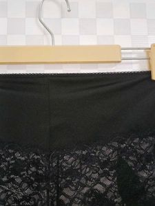 1300)Black Lace Hipster Panties