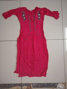 Vibrant Pink Embroidered Kurta
