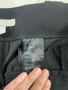 black trousers from H&amp;M euro size 36