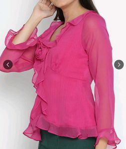 Chic Fuchsia Ruffle Detail Top
