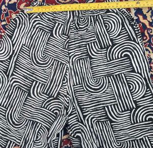 2set of pants Black Leaf Print and Geometric pant