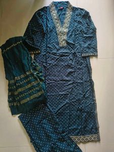 Bottle green beautiful Kurta Set with Dupatta