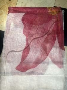 Elegant Floral Print Saree