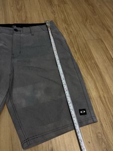 Oakley Men's Grey Board Shorts