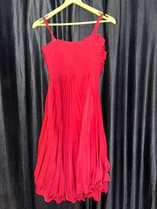 Chic Red Party Dress