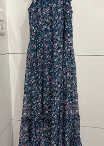 Flowy Floral Print Maxi Dress