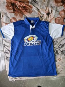 Mumbai Indians official fan tshirt