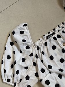 Shein Polka Dot Cute Top 🖤