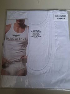 Park Avenue White Cotton Vest