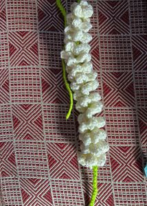 Handmade Crochet White Floral gajara