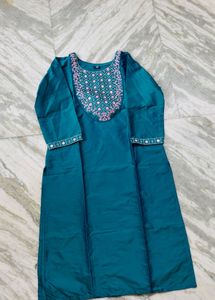Elegant Teal Embroidered Kurta