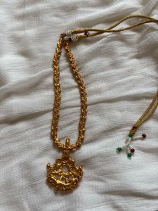Pearl Necklace with Pendant