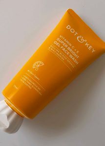 Dot &amp; Key Vitamin C+E Gel Face Wash