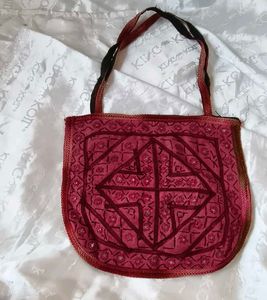Very Amazing And Beautiful Bag