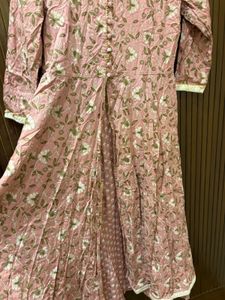 Beautiful Pink Floral Print Kurta