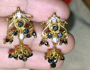 Trending Black Bead Jhumka
