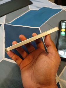 Apple iPhone 5s 16GB Gold