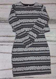 🔲 Geometric Print Bodycon Dress