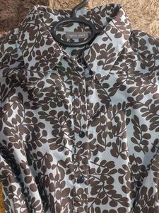 Light Blue Leaf Print Button-Up Shirt