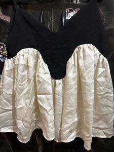 Chic Black &amp; Cream Cami Top