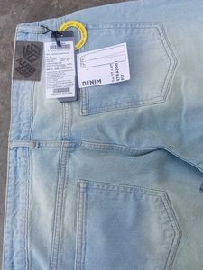 Light Wash Relaxed Fit Jeans