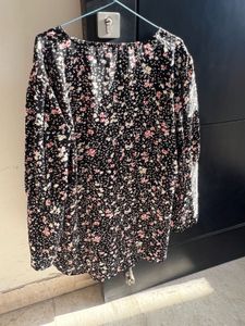 Floral Print Long Sleeve Top