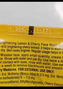 Everyuth Naturals Brightening Lemon &amp; Cherry Face