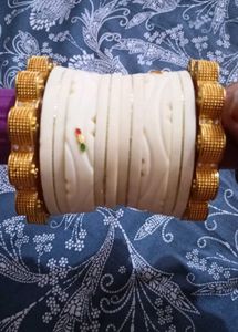 Elegant Bangle Set