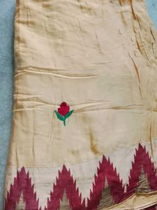 Cream Saree with Embroidered Flower
