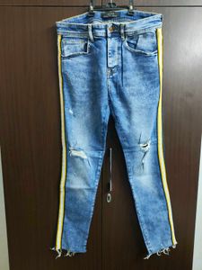 Zara Distressed Jeans