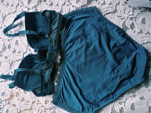 Teal Lace Bra and Panty Set