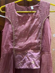 Beautiful pinkish sharara