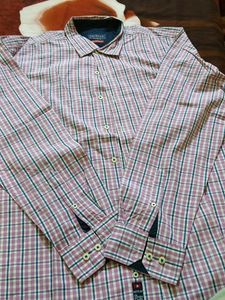 Men's Plaid Button-Down Shirt