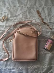 pink sling bag 💘