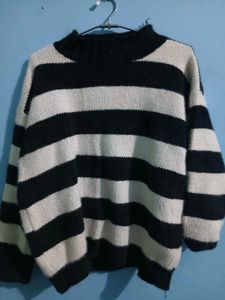 Striped Neck Sweater new Fit s/m
